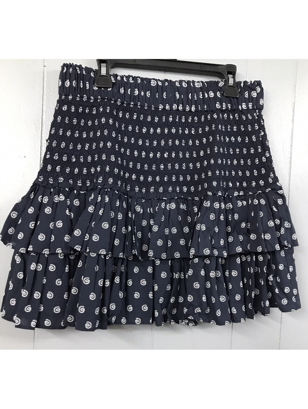 Loft Skirt. Smocked with Ruffles. Navy with “Circles”. Lined. Size XL. NWT.